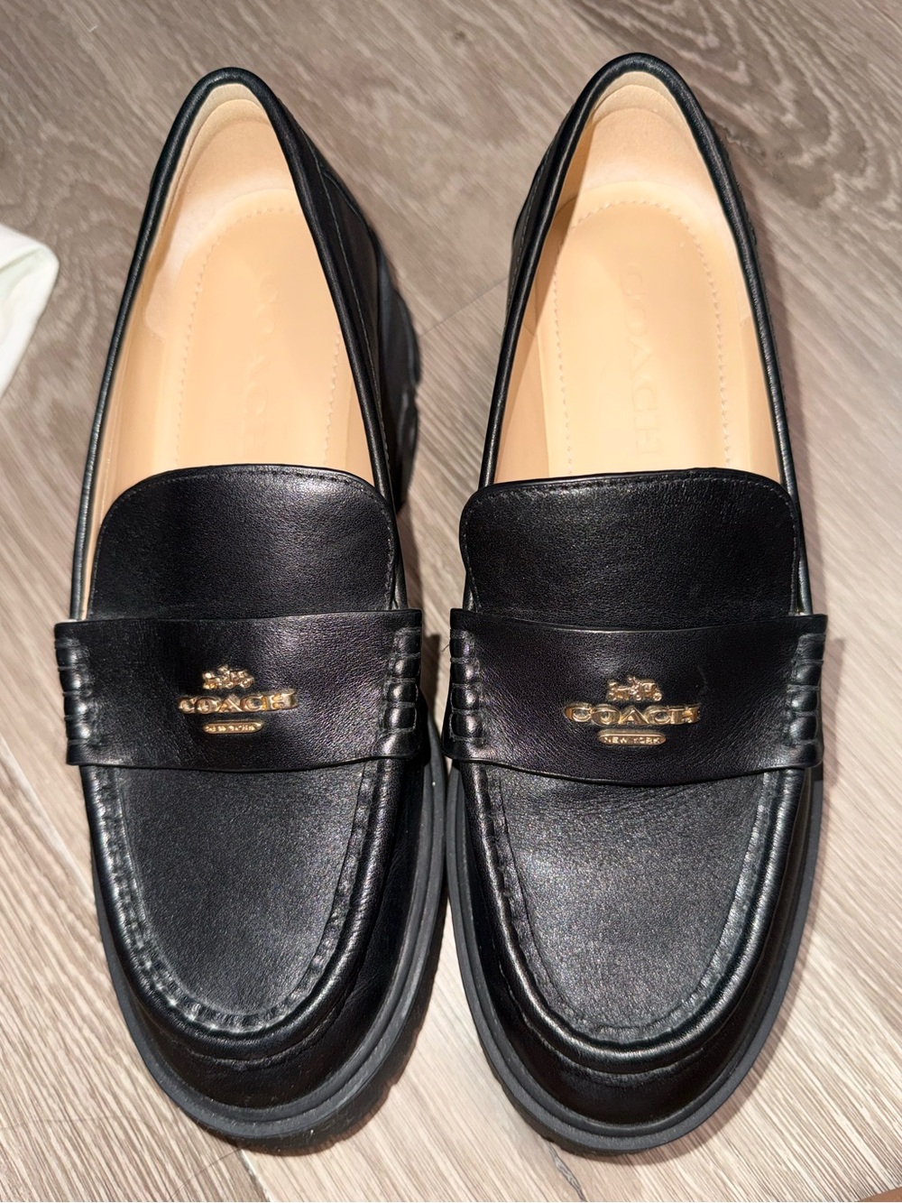COACH Women’s black loafers